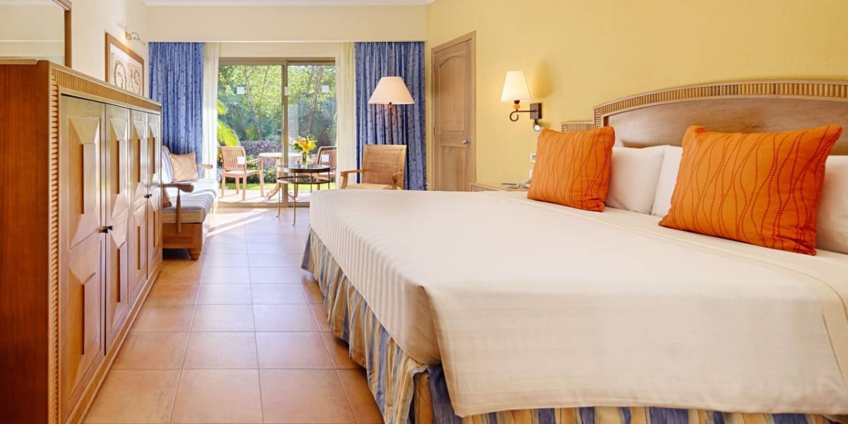 Barcelo Maya Tropical Room
